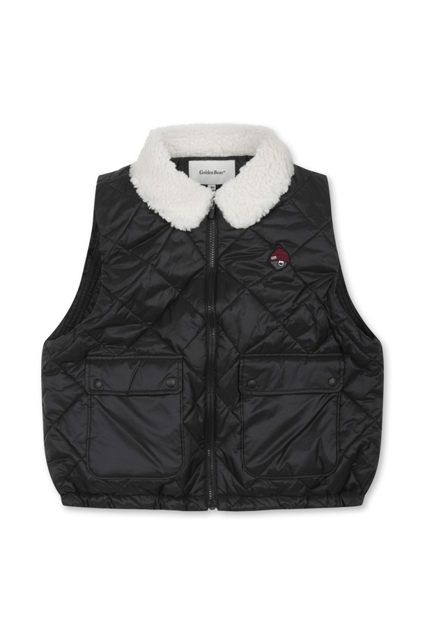 (W) 플리스 카라 퀼팅 베스트는 여성용 아우터로, 가을과 겨울에 골프 또는 일상에서 캐주얼하고 스포티하게 연출하기 좋은 아이템입니다. 블랙 컬러의 퀼팅 패턴이 돋보이며, 부드러운 촉감과 두꺼운 두께로 따뜻함을 제공합니다. 집업 스타일과 레귤러핏으로 편안한 착용감을 선사하며, 플리스 카라와 포켓 디테일이 실용성을 더합니다. 민소매 디자인으로 활동성을 높여 골프룩 연출에 적합합니다.
