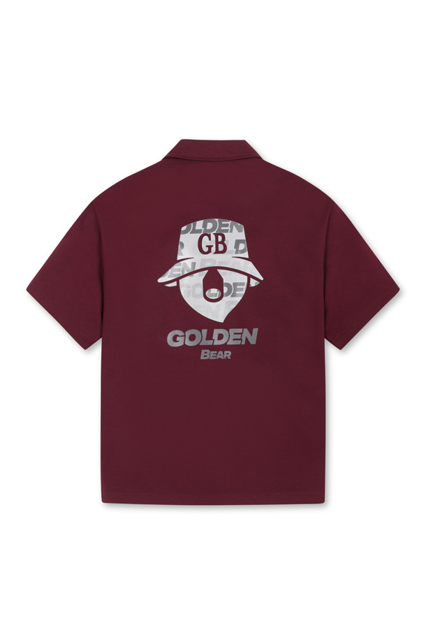 스탠드 칼라 하프 집업 스웨트셔츠는 남성용 상의로, 가을과 겨울에 스포티하고 캐주얼한 스타일을 연출하기 좋습니다. 부드러운 촉감의 더블레이어드 소프트 원단을 사용하여 편안한 착용감을 제공하며, 슬림핏, 레귤러핏, 오버핏 등 다양한 핏으로 출시됩니다. 하프 집업 스타일의 스탠드 칼라 디자인은 세련된 느낌을 주며, 그레이, 와인, 그린 등 다채로운 색상으로 만나볼 수 있습니다. 특히, 플라워, 로고, 리플렉티브 프린트 패턴으로 포인트를 주어 개성 있는 스타일을 완성할 수 있으며, 골프 및 일상용으로 적합합니다. 긴소매에 중두께로 제작되었으며, 반자동 락 지퍼, 어깨 트리플 스티치 보강, 6mm 모빌론 테이프 사용, 사이드 슬릿, 재귀반사 기능으로 기능성을 더했습니다.
