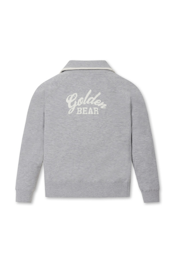 여성용 "(W) 윈드프루프 라이닝 하프 집업 니트"는 가을과 겨울 시즌에 적합한 상의입니다. 부드러운 촉감의 니트 소재와 방풍 안감이 적용되어 보온성과 방풍 기능을 제공합니다. 하프넥 디자인과 레귤러핏으로 제작되었으며, 스포티하면서도 베이직한 스타일을 연출합니다. 무지 패턴의 그레이 컬러로 어떤 골프룩에도 미니멀하고 클래식하게 매치할 수 있습니다. 긴 소매 기장의 두꺼운 두께감으로 편안한 착용감을 선사합니다.
