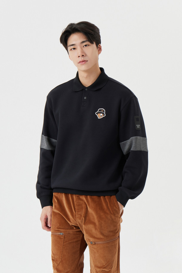 보더 라인 슬리브스 칼라 스웨트셔츠는 남성을 위한 가을/겨울용 레귤러핏 스웨트셔츠입니다. 블랙, 그레이 두 가지 색상으로 출시되었으며, 스포티하고 캐주얼한 스타일을 연출합니다. 면 소재로 제작되어 부드러운 촉감을 제공하며, 두꺼운 두께감으로 따뜻함을 더합니다. 골프룩과 일상복으로 모두 활용 가능하며, 소매 배색 디테일과 카라넥 디자인이 특징입니다. 긴소매 기장의 무지 스웨트셔츠로, 미니멀한 스타일 연출에도 용이합니다.
