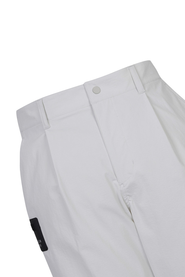 Golden Bear - 캐주얼팬츠 - Slim Tapered Fit Pants