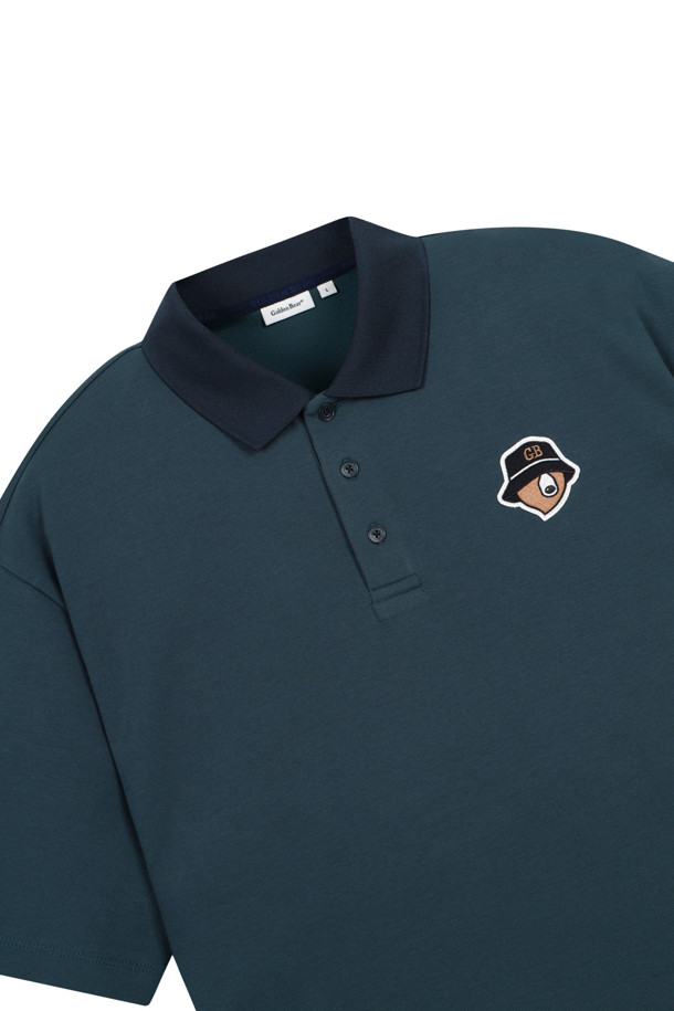 소프트 터치 피케 폴로 카라 반팔 티셔츠는 부드러운 촉감이 특징인 남성용 상의입니다. 스포티하면서도 캐주얼한 무드를 연출하며, 골프, 일상 등 다양한 TPO에 적합합니다. 흡습, 신축성, 속건 기능으로 쾌적한 착용감을 제공하며, 슬림핏, 레귤러핏, 오버핏 중 선택 가능합니다. 레드, 그린, 블루 세 가지 색상으로 출시되었으며, 대비색상 칼라, 버튼 플래킷, 가슴 포켓, 곰 패치 장식, 대비색상 버튼, 어깨 모빌론 테이프, 옆트임 등의 디테일이 돋보입니다. 면, 폴리에스테르, 스판덱스 혼방 소재로 제작되어 편안한 착용감을 선사합니다.
