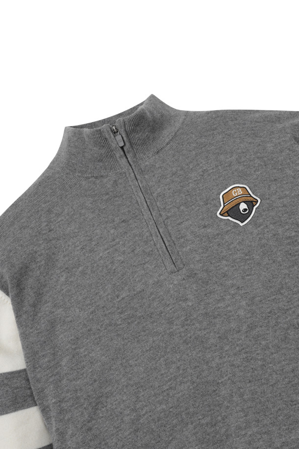 남성용 Windproof Lining (윈드프루프 라이닝) 하프 집업 니트입니다. 가을, 겨울 시즌 골프 및 일상에서 활용하기 좋은 스포티하고 베이직한 스타일의 제품입니다. 부드러운 울 소재에 방풍 안감을 더해 보온성과 방풍 기능을 갖췄습니다. 넥 소매 밑단 7X7 립 조직, 소매 상단 및 넥밴드 상단 배색 컬러 포인트, 전면 좌측 가슴 시그니처 자수, 등판 골 조직 디자인으로 디자인적 포인트를 더했습니다. 반 집업 스타일로 탈착이 용이하며, 필링 발생을 최소화했습니다. 블랙과 그레이 두 가지 컬러로 출시되었습니다.
