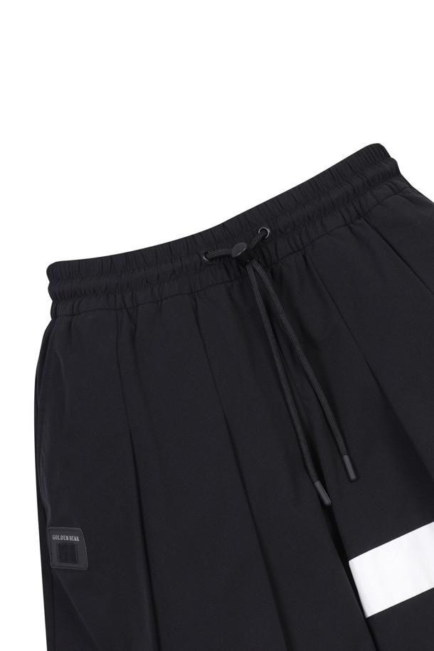 Golden Bear - 쇼트팬츠 - (WOMEN) Line Contrast Pleats Shorts