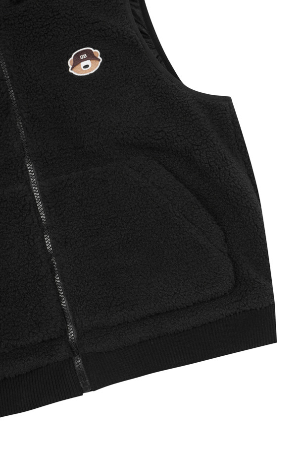 (W) 백 그래픽 플리스 베스트는 여성 골퍼 및 캐주얼 스타일을 선호하는 분들을 위한 아이템입니다. 부드러운 플리스 소재로 제작되어 가을, 겨울 시즌에 따뜻하고 편안한 착용감을 제공합니다. 블랙 컬러에 등판 로고 그래픽 디자인으로 스포티한 무드를 더했습니다. 레귤러 핏의 집업 스타일이며, 민소매 디자인으로 활동성을 높였습니다. 두꺼운 두께감으로 보온성을 강조하여 골프룩 또는 일상복으로 활용하기 좋습니다.
