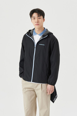 (M) Light-weIght windbreaker