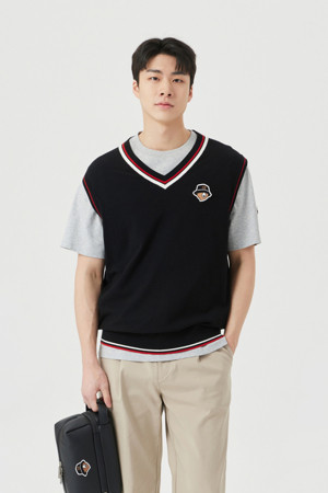 (M) V Neck Jacquard Logo Vest