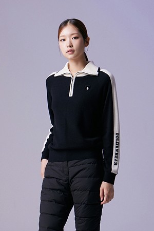 (여성) Back Graphic Half Zip Sweater_BLACK-a