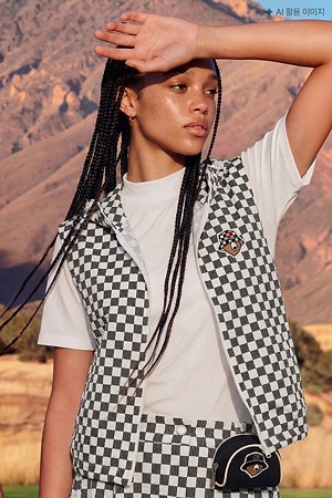 (W) Checker Boarder Hoody Vest (SET UP)