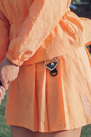 (U) Bucket Bear Glove Keeper					 					 					