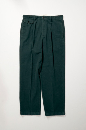 [British Sporting Club] Pleated corduroy pants