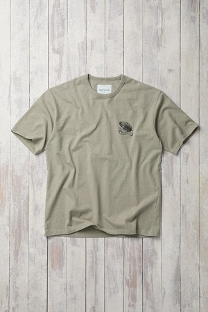 [Fly Fishing Club] Fishing Graphic Round T-Shirt