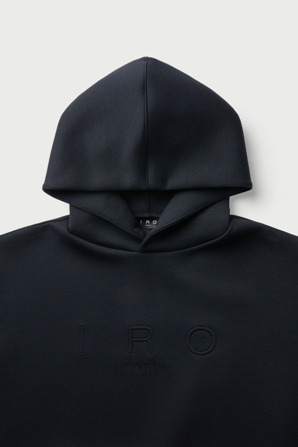 Flanerie(플라네리) 밴딩 배색 오버핏 후디는 편안함과 스타일을 동시에 만족시키는 공용 후디입니다. 부드러운 면 소재에 두꺼운 두께감으로 봄, 가을, 겨울 모두 따뜻하게 착용 가능하며, 일상 및 캠핑룩, 미니멀 스타일 연출에 적합합니다. 밴딩 디테일과 배색 디자인이 돋보이며, 크롭 기장의 오버핏으로 트렌디한 핏을 선사합니다. 무지 디자인으로 어떤 스타일에도 쉽게 매치할 수 있으며, 긴 소매 기장으로 안정감을 더합니다.
