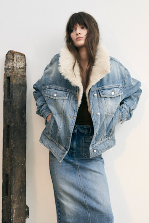 SOPHIA 퍼 카라 데님 자켓