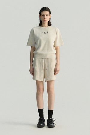 NEBULE 세미오버 니트탑 