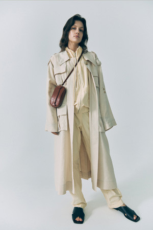 [20SS] LOW COLLAR POCKET TRENCH COAT (CREAM)