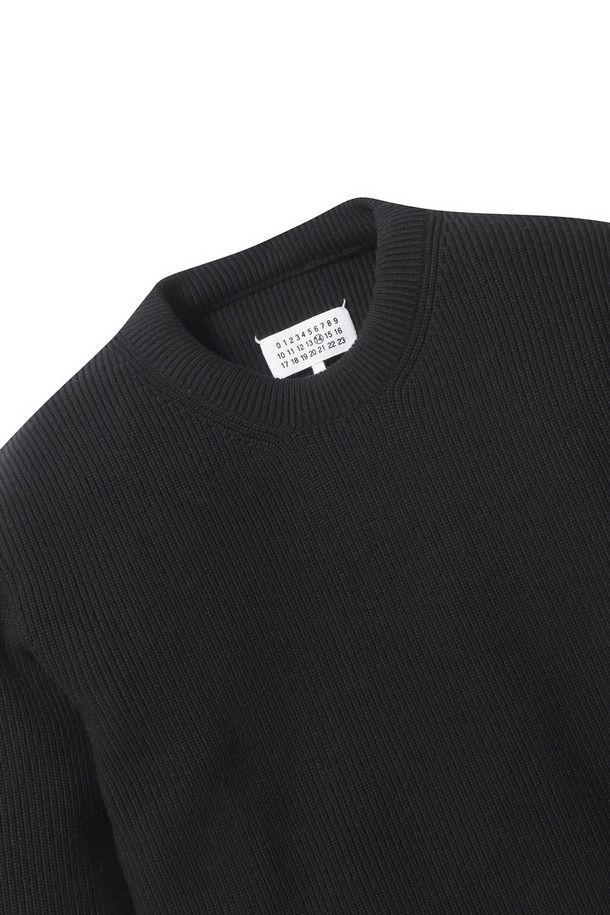 Maison Margiela - 스웨터 - [MAISON MARGIELA] 남성 크루넥 스웨터 블랙 - S50HA1015 S17781 900F BLACK