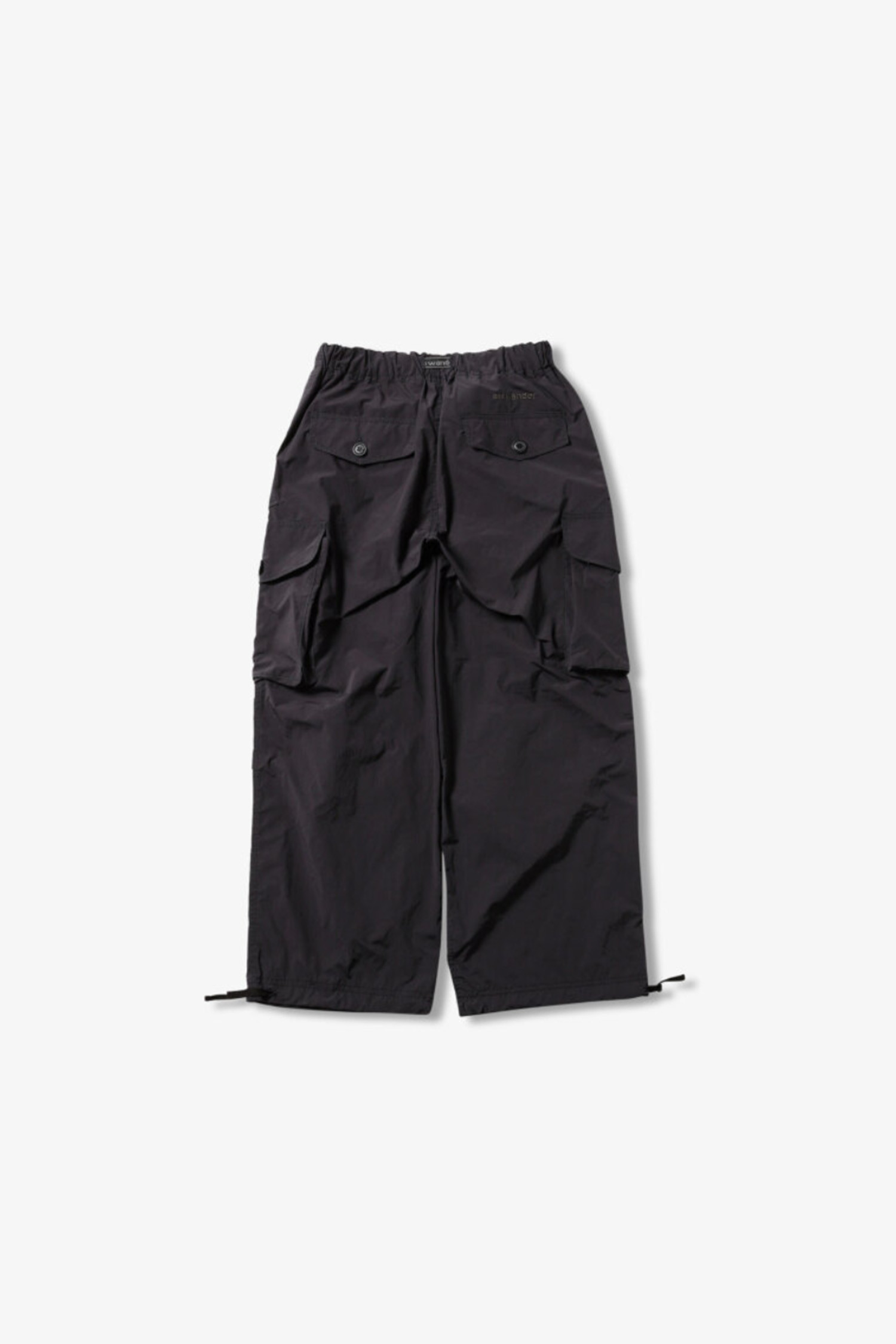 AND WANDER - 조거/스웨트팬츠 - (AND WANDER) oversized cargo pants - 5744182169 010 BLACK