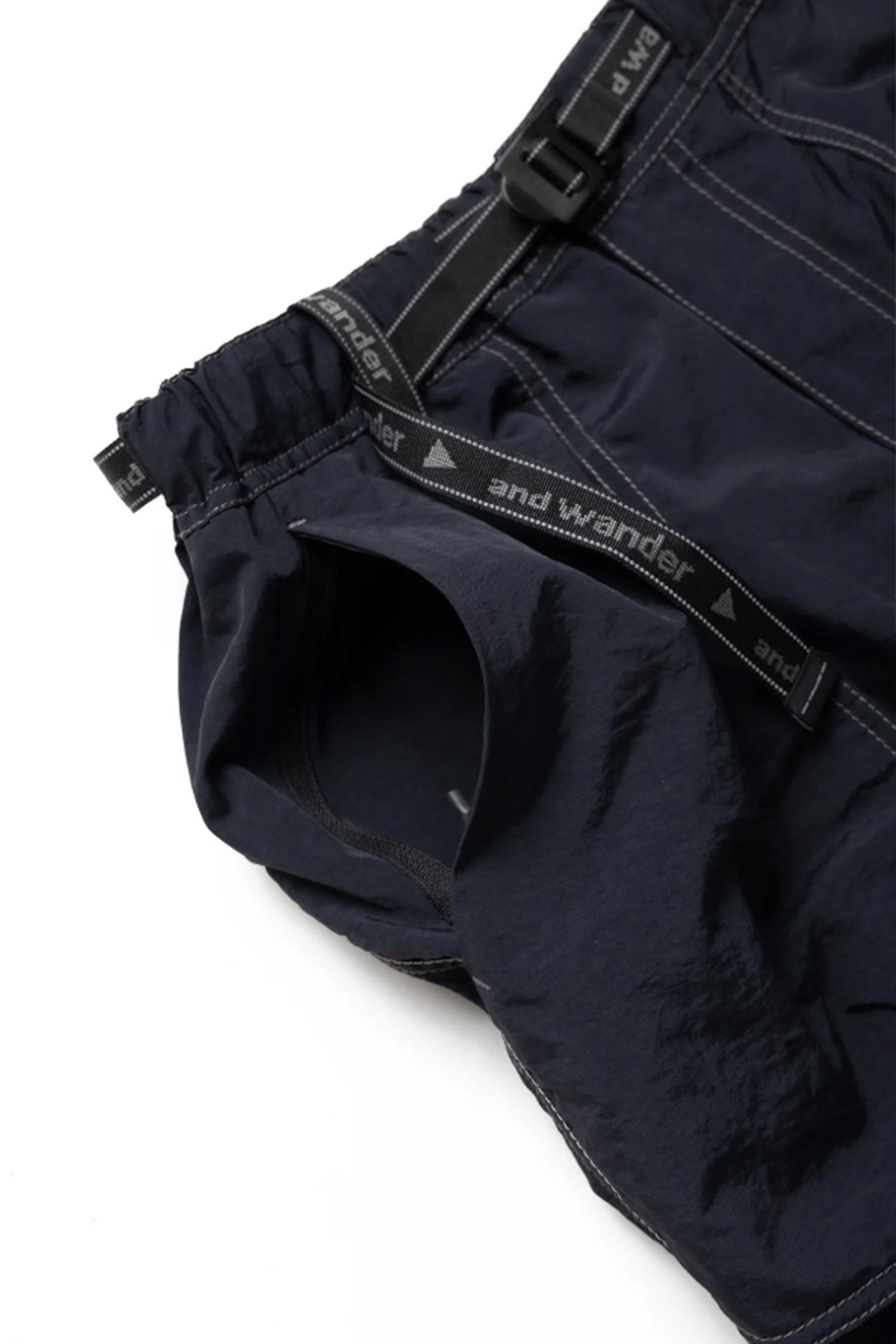 AND WANDER - 조거/스웨트팬츠 - (AND WANDER) Ny taffeta hiker 2way pants - 5744152138 010 BLACK