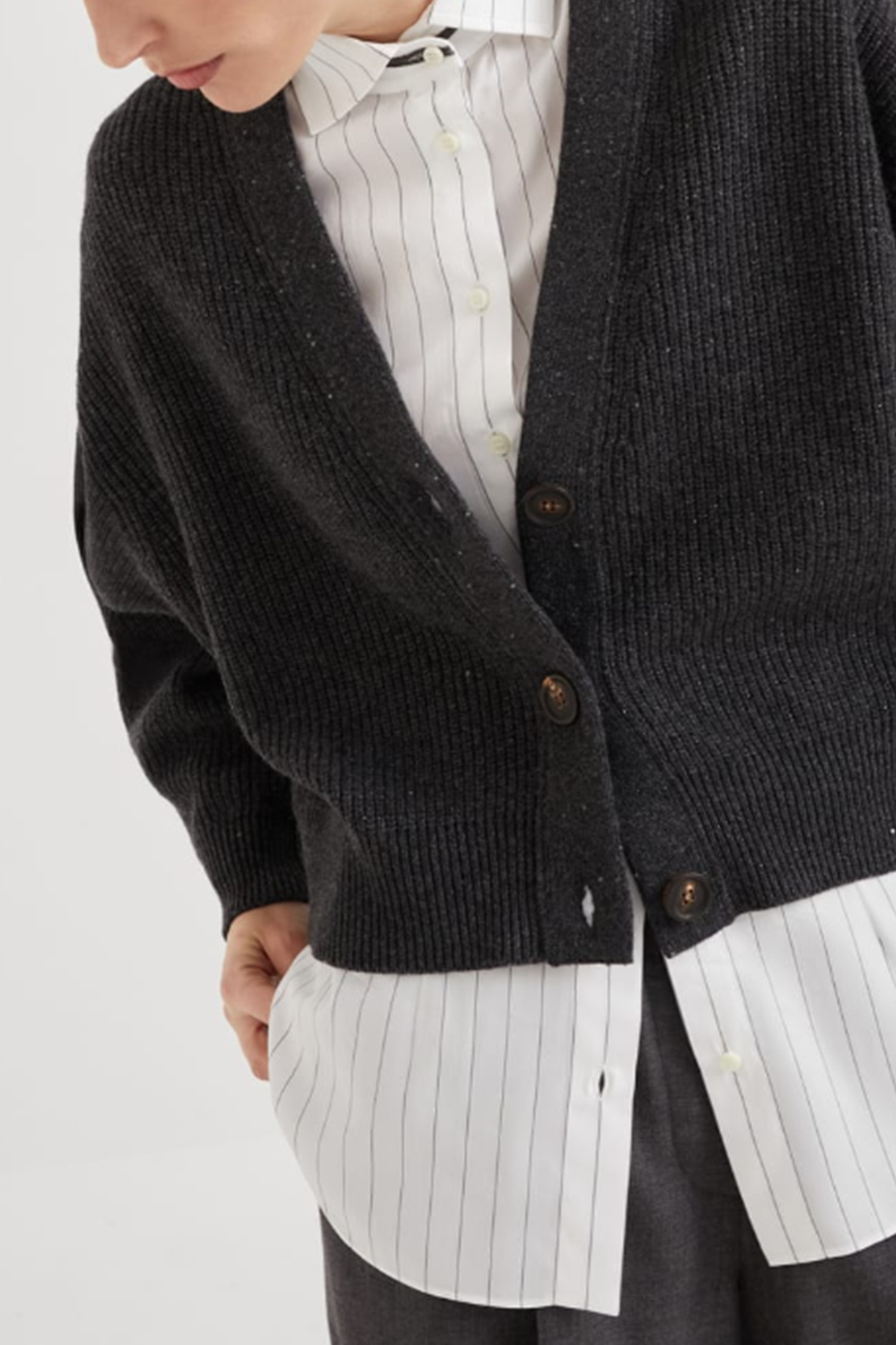 BRUNELLO CUCINELLI - 스웨터 - (BRUNELLO CUCINELLI) Cashmere and Wool cardigan - MBM756906P C504 Anthracite