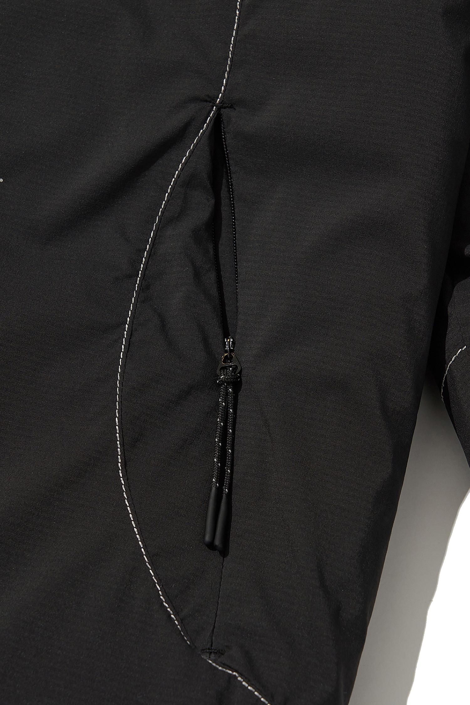 WELTER EXPERIMENT - 고어자켓 - REFLECTIVE STITCH PRIMALOFT INSULATION JACKET - WOL085 BLACK