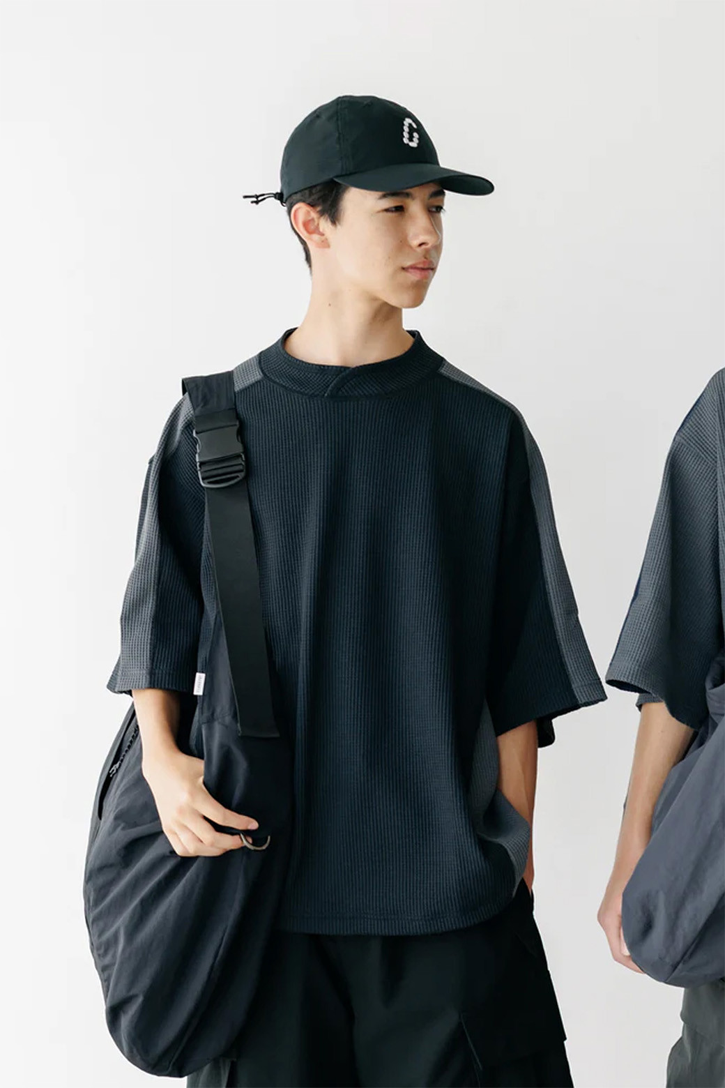 크레스테] CITY S/S THERMAL PULLOVER - BLK