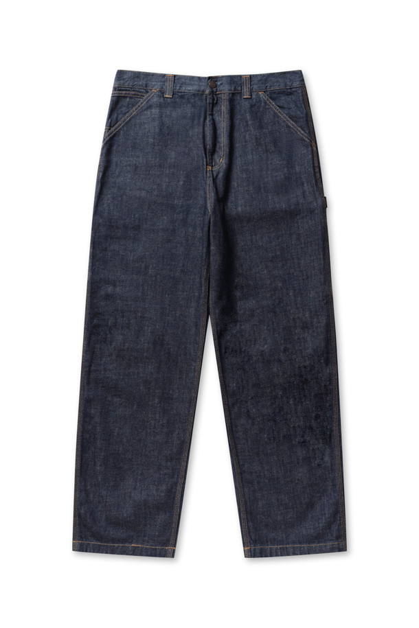 OG 싱글 니 팬츠 - 블루 (린스드)는 워크웨어와 캐주얼 스타일을 아우르는 남성용 데님 팬츠입니다. 사계절 내내 착용 가능하며, 툴 포켓, 해머 루프, 트리플 스티치 디테일이 특징입니다. 헤비웨이트 데님 소재로 제작되어 뻣뻣한 촉감과 루즈핏, 스트레이트 핏을 제공합니다. 린스드 가공을 거친 블루 컬러의 무지 디자인으로, 여행룩이나 가을 나들이룩에 적합합니다. 직조된 스퀘어 라벨이 디자인의 완성도를 높입니다.
