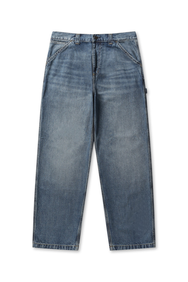 OG 싱글 니 팬츠 - 블루 (다크 워시)는 튼튼한 데님과 코튼 혼방 소재로 제작된 남성용 데님 팬츠입니다. 사계절 내내 착용 가능한 루즈핏의 긴 기장 바지로, 캐주얼 및 워크웨어 스타일을 연출하기 좋습니다. 두꺼운 두께감과 뻣뻣한 촉감으로 견고함을 더하며, 툴 포켓, 해머 루프, 트리플 스티치 등의 워크웨어 디테일이 특징입니다. 레귤러 웨이스트 디자인과 직조된 스퀘어 라벨이 포인트로, 무지 스타일의 미니멀한 디자인을 선호하는 분들께 추천합니다.
