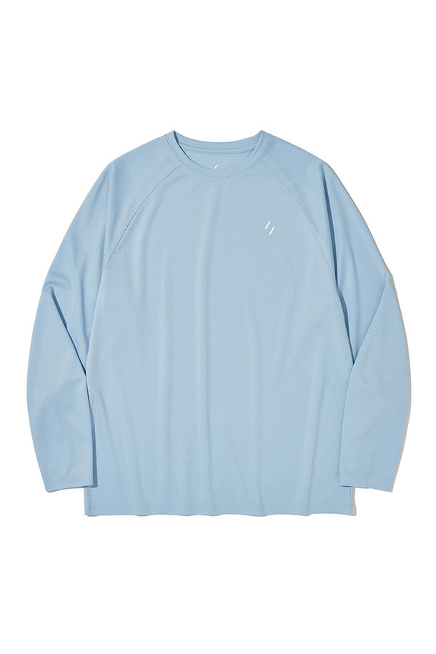 Brisa (브리사) 래글런 긴소매 티셔츠 - WBEUTL001 SKY BLUE는 남녀 공용으로, 스포티하고 미니멀한 스타일을 연출합니다. 스카이블루, 화이트, 세이지그린, 블랙 4가지 색상으로 출시되었으며, 얇고 시원한 폴리에스테르 소재의 에어쿨 원단을 사용하여 봄, 여름철에 쾌적하게 착용 가능합니다. UV 차단, 속건, 냉감 기능을 갖춰 스포츠 활동 시에도 적합하며, 레귤러핏 라운드넥 디자인으로 일상복으로도 활용하기 좋습니다. 피트니스룩, 러닝룩 등 다양한 TPO에 맞춰 코디할 수 있습니다.
