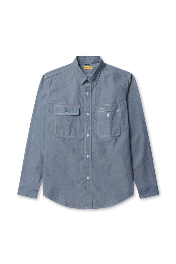 **CHAMBRAY SHIRT - INDIGO (샴브레이 셔츠 - 인디고)**

캐주얼한 스타일을 연출하기 좋은 샴브레이 셔츠입니다. 얇은 두께감으로 봄, 여름, 가을, 세 계절에 걸쳐 활용할 수 있습니다. 인디고 컬러의 무지 디자인으로 다양한 하의와 매치하기 용이합니다. 레귤러핏에 차이나칼라, 긴 소매 기장으로 제작되었으며, 비대칭 포켓 디자인과 하트 모양 종이 라벨이 특징입니다. 셀비치 샴브레이 원단으로 제작되어 고급스러운 착용감을 선사합니다.

