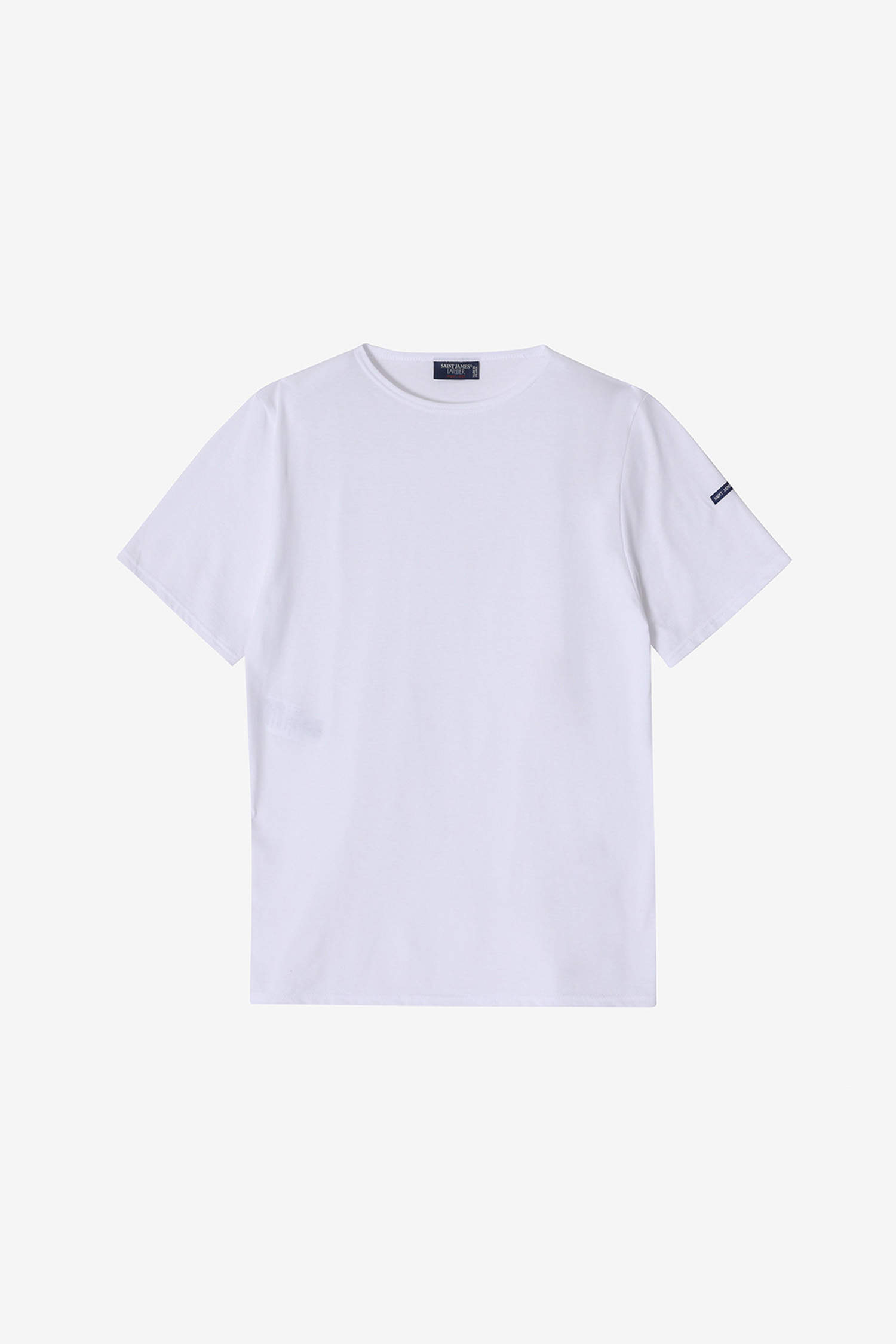 Levant 18 - 눼쥬 (Neige)는 미니멀하고 베이직한 스타일의 남녀 공용 티셔츠입니다. 봄, 여름 시즌에 적합하며, 얇은 두께감과 부드러운 촉감의 면 소재로 제작되어 편안한 착용감을 선사합니다. 라운드넥과 레귤러핏 디자인, 무지 패턴의 화이트 컬러로 어떤 룩에도 자연스럽게 매치됩니다. 산책룩, 캐주얼룩, 클래식룩 등 다양한 TPO에 활용하기 좋은 반소매 티셔츠입니다.
