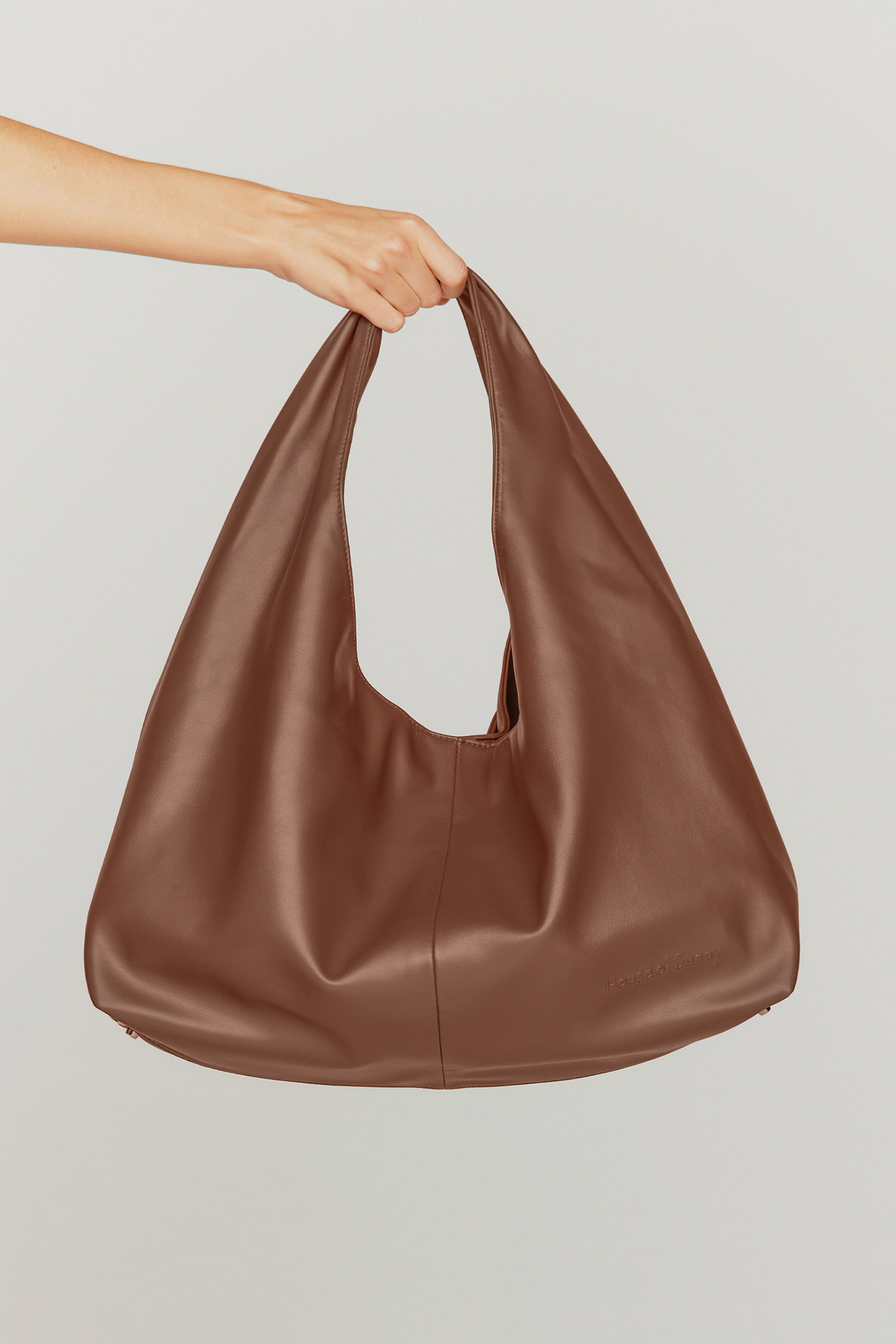 HOUSE OF SUNNY - 숄더백 - [House of Sunny] THE BIG SLING BAG - VOL24126 CHOCOLATE