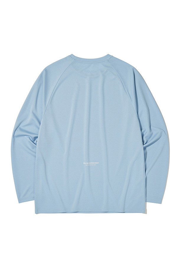 Brisa (브리사) 래글런 긴소매 티셔츠 - WBEUTL001 SKY BLUE는 남녀 공용으로, 스포티하고 미니멀한 스타일을 연출합니다. 스카이블루, 화이트, 세이지그린, 블랙 4가지 색상으로 출시되었으며, 얇고 시원한 폴리에스테르 소재의 에어쿨 원단을 사용하여 봄, 여름철에 쾌적하게 착용 가능합니다. UV 차단, 속건, 냉감 기능을 갖춰 스포츠 활동 시에도 적합하며, 레귤러핏 라운드넥 디자인으로 일상복으로도 활용하기 좋습니다. 피트니스룩, 러닝룩 등 다양한 TPO에 맞춰 코디할 수 있습니다.
