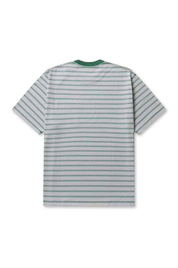 **MENS SHORT SLEEVE POCKET T-SHIRT STRIPE - GREEN X GREY (남성 반소매 포켓 티셔츠 스트라이프 - 그린 X 그레이)**

산뜻한 그린과 그레이 컬러 배색의 스트라이프 패턴이 돋보이는 남성용 반팔 티셔츠입니다. 부드러운 면과 폴리에스테르 혼방 소재로 제작되어 편안한 착용감을 선사하며, 캐주얼하고 베이직한 스타일을 연출합니다. 라운드넥 디자인에 루즈핏으로 제작되어 활동성이 뛰어나며, 가슴 포켓과 DANTON (당통) 로고 패치가 포인트를 더합니다. 봄, 여름 시즌 일상에서 동네 마실룩 또는 산책룩으로 활용하기 좋은 아이템입니다.
