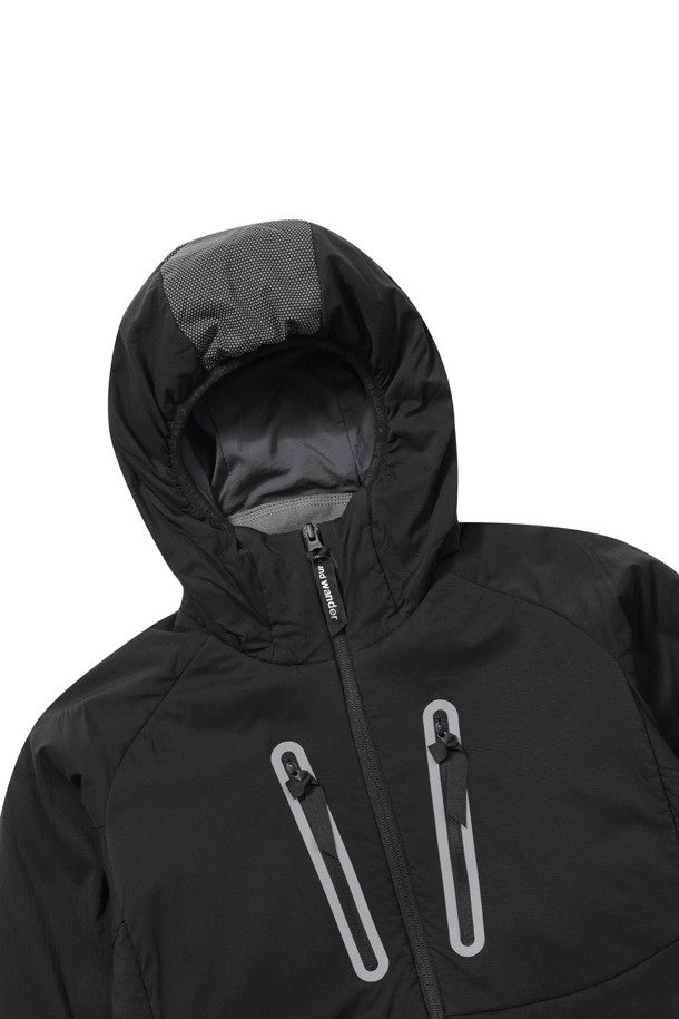 AND WANDER - 고어자켓 - (AND WANDER) alpha AIR hoodie - 5744231112 010 BLACK