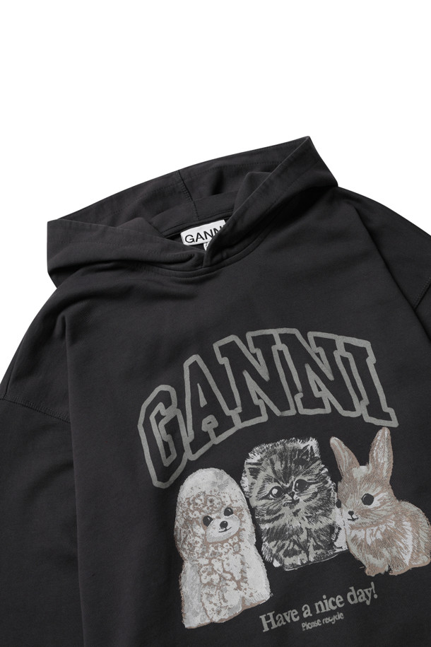 아이솔리 오버사이즈 애니멀 크롭 후디 - 팬텀은 캐주얼 무드의 유니섹스 후드티셔츠입니다. 가을, 겨울에 적합하며, 오버핏 크롭 기장으로 트렌디한 스타일을 연출합니다. 블랙 컬러의 면 소재에 브랜드 레터링과 애니멀, 프린트 무늬가 돋보입니다. 일상, 집콕, 산책 등 다양한 TPO에 활용 가능하며, 캐주얼, 스트리트, 미니멀 스타일을 즐기는 분들께 추천합니다. 긴 소매와 후드 디자인으로 편안함과 스타일을 동시에 잡았습니다.
