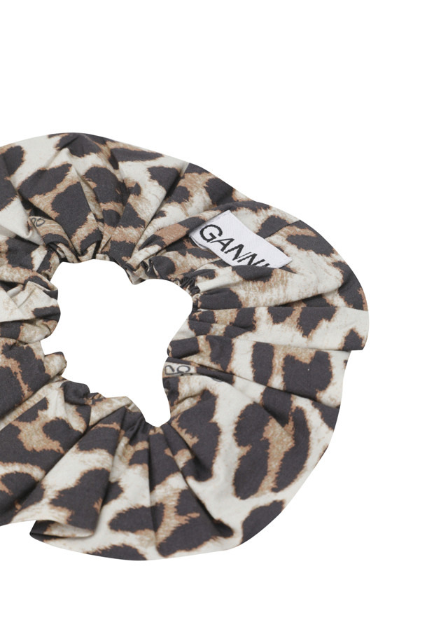 GANNI - 헤어 ACC - PRINT COTTON SCRUNCHIE - LEOPARD