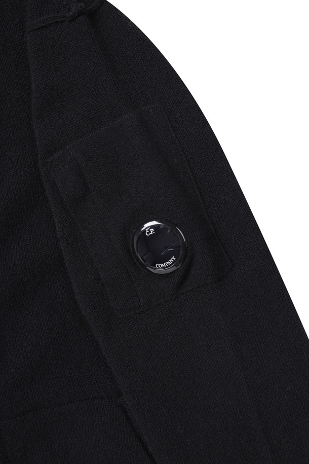 C.P COMPANY - 가디건 - (C.P. COMPANY) LAMBSWOOL GRS BUTTONED CARDIGAN - 17CMKN048A110149A BLACK