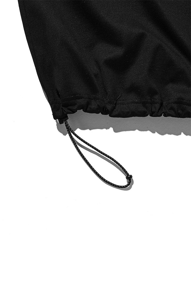 CLESSTE - 반팔티셔츠 - LOGO PRINT MASSIVE T-SHIRT WITH DRAWSTRINGS A - BLACK