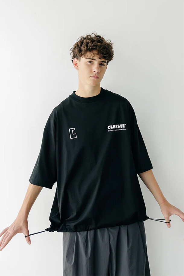 CLESSTE - 반팔티셔츠 - LOGO PRINT MASSIVE T-SHIRT WITH DRAWSTRINGS A - BLACK