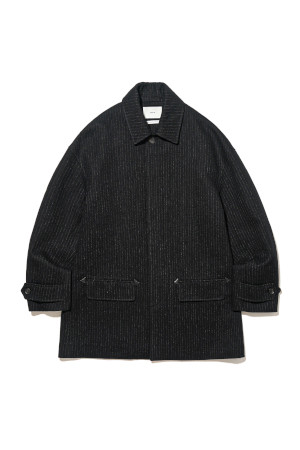 MIDLOOM SHORT MAC Coat - Pin Stripe