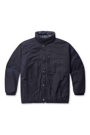 (NANAMICA) REVERSIBLE INSULATION JACKET - NAVY