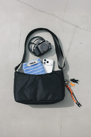 (CLESSTE) HOLIDAY BAG MINI - BLACK