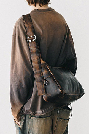 VINTAGE LEATHER HOLIDAY BAG - BROWN