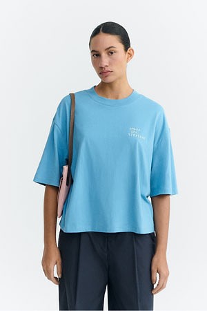 띵킹 뮤 레나 핸드 엠브로이더드 티셔츠 LENA HAND-EMBROIDERED TEE - BLUE