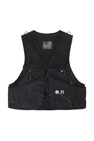 HYDRATION VEST - BLACK
