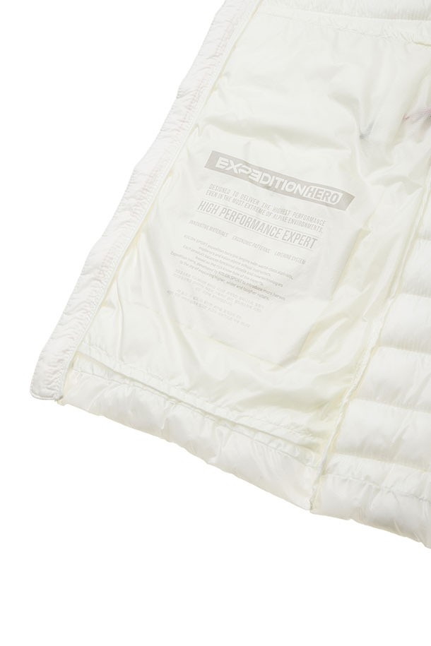 상품 슬라이드 이미지 1