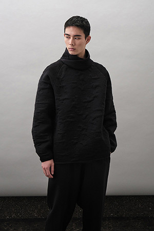 [LTEKS edition 04] THERMAL DEFENDER MOCK NECK TOP