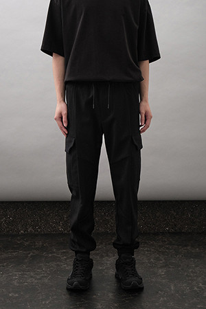 [LTEKS edition 04] THERMAL DEFENDER UTILITY JOGGER