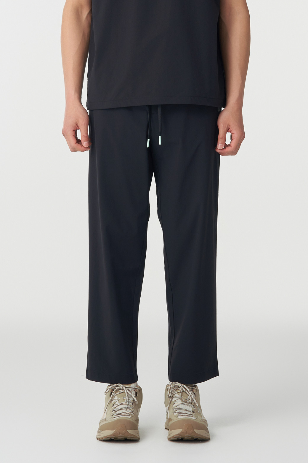 KOLON SPORT - 캐주얼팬츠 - 남성 테이퍼드핏 밴딩 팬츠 #데이팩